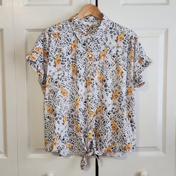 Jane + Delancey Women's Giraffe Print Button Front Top Size XL Tie Waist Animal - Picture 1 of 10